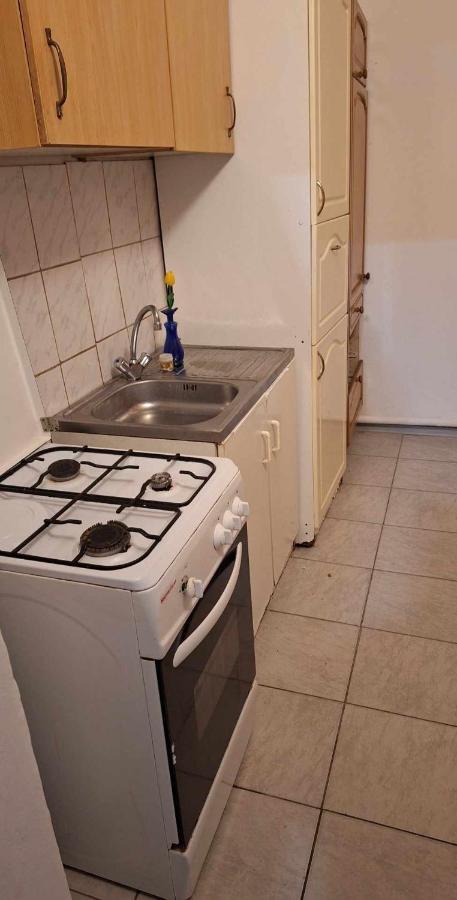 Pihenes A Malomtonal Privat Berlemeny Guest House Tapolca Exterior photo